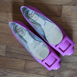 Roger Vivier Gommette Flats Size 40